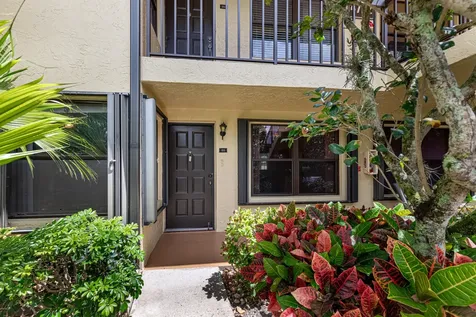 4702 E Lucerne Lakes Boulevard Boulevard E Lake Worth FL 33467