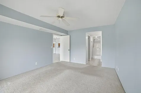 4702 E Lucerne Lakes Boulevard Boulevard E Lake Worth FL 33467