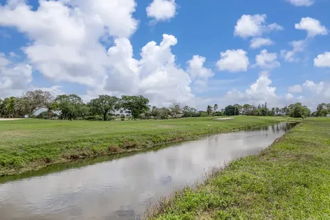 4702 E Lucerne Lakes Boulevard Boulevard E Lake Worth FL 33467