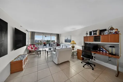 2900 N Course Drive Pompano Beach FL 33069