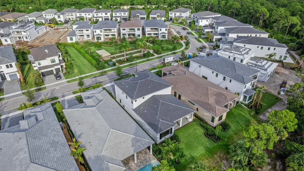 13290 Artisan Circle Palm Beach Gardens FL 33418