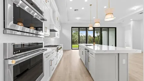 13290 Artisan Circle Palm Beach Gardens FL 33418