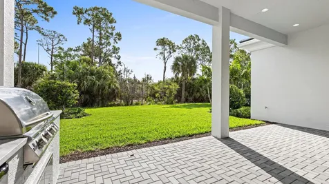 13290 Artisan Circle Palm Beach Gardens FL 33418
