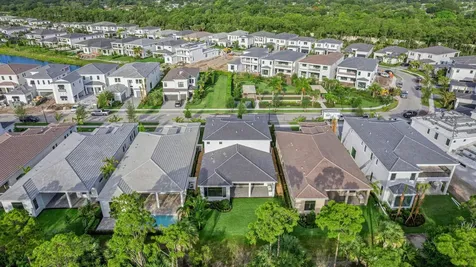 13290 Artisan Circle Palm Beach Gardens FL 33418