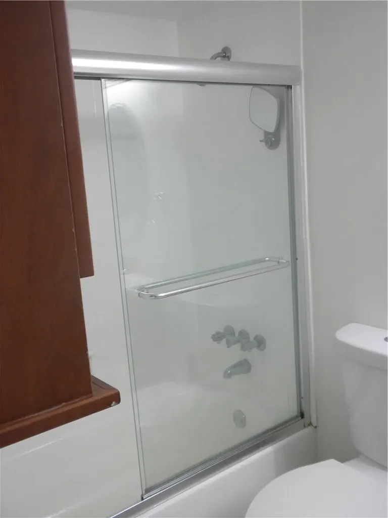 16950 W Dixie Highway North Miami Beach FL 33160