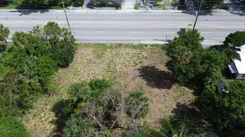 2944 Westgate Avenue West Palm Beach FL 33409