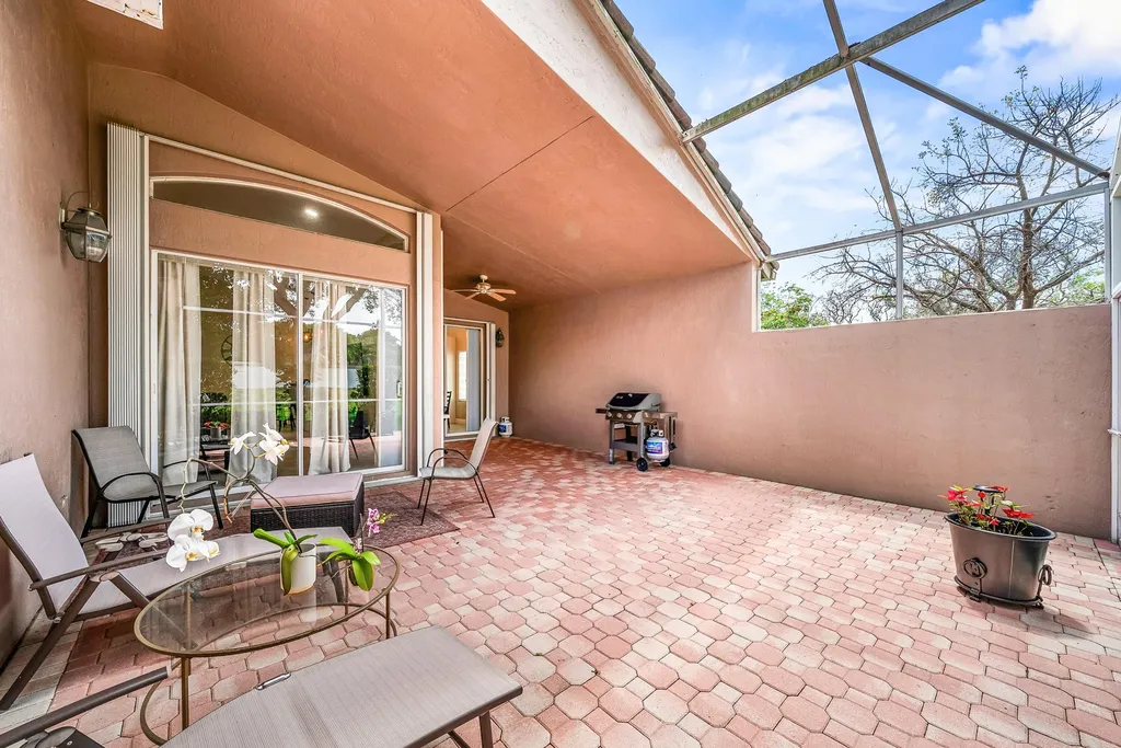 9989 Torino Drive Lake Worth FL 33467