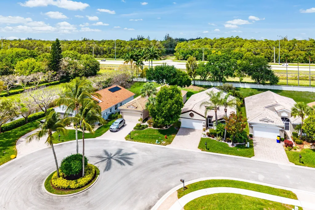 9989 Torino Drive Lake Worth FL 33467