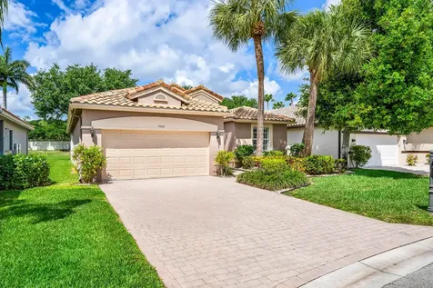 9989 Torino Drive Lake Worth FL 33467