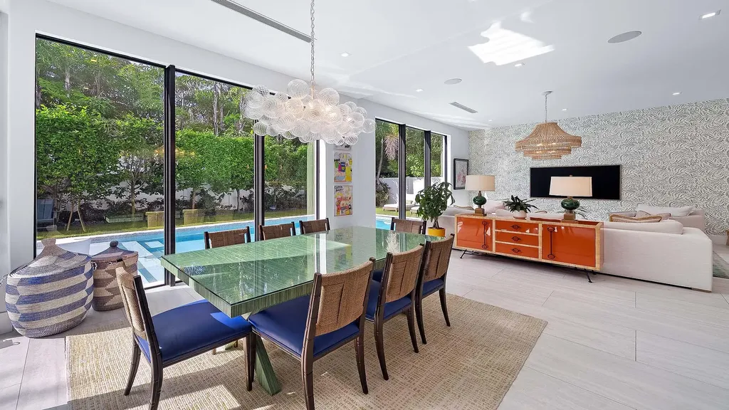 254 NE 4th Street Boca Raton FL 33432
