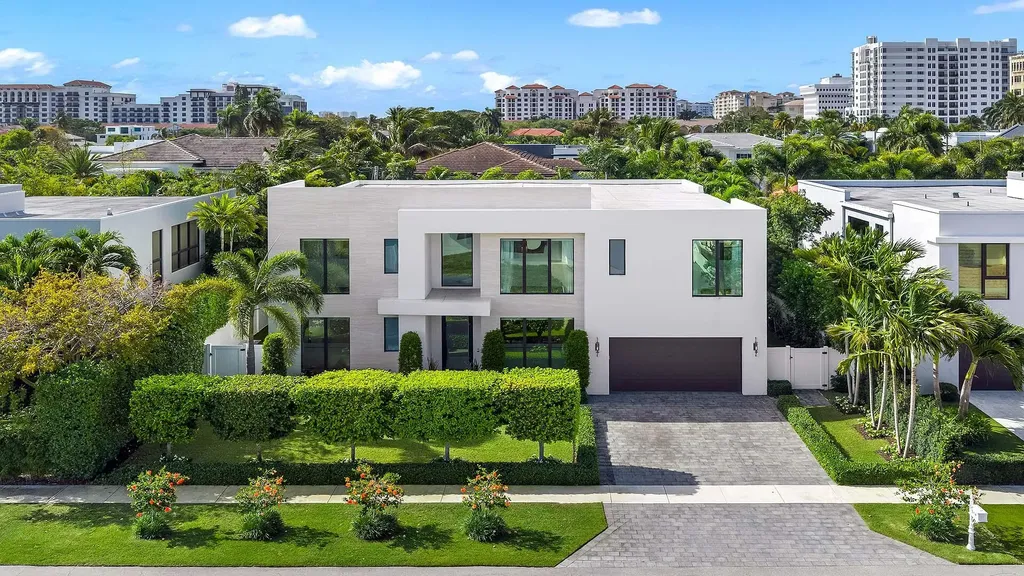 254 NE 4th Street Boca Raton FL 33432