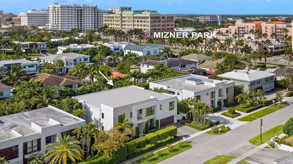 254 NE 4th Street Boca Raton FL 33432