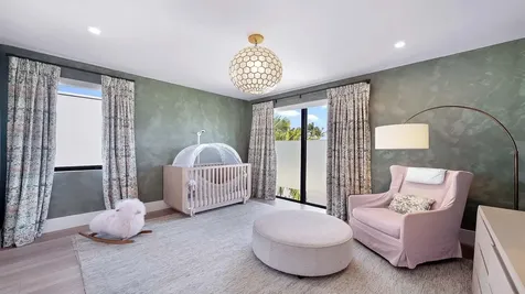 254 NE 4th Street Boca Raton FL 33432