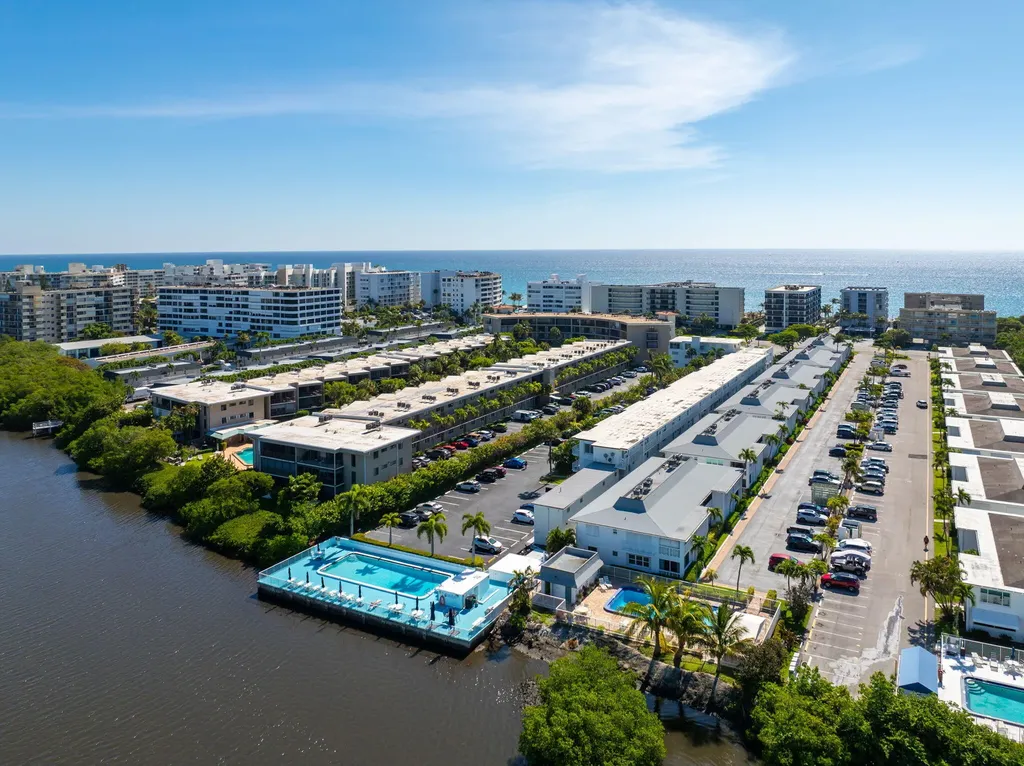 4001 S Ocean Boulevard South Palm Beach FL 33480