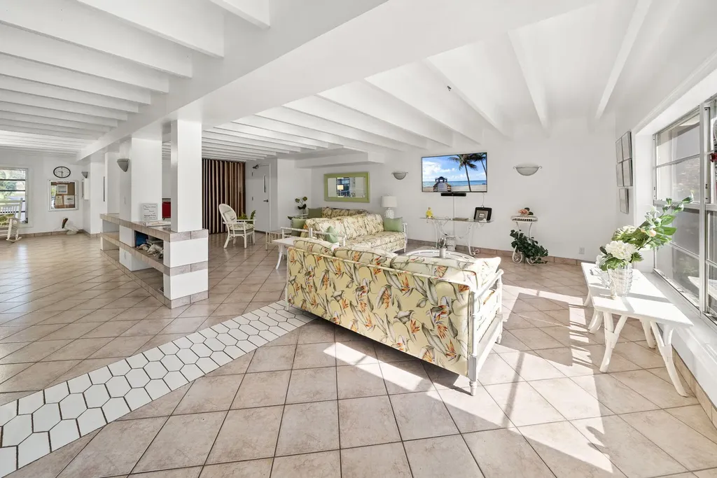 4001 S Ocean Boulevard South Palm Beach FL 33480