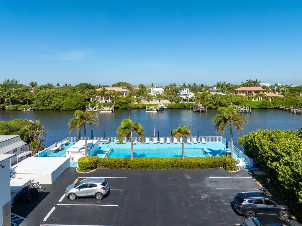 4001 S Ocean Boulevard South Palm Beach FL 33480