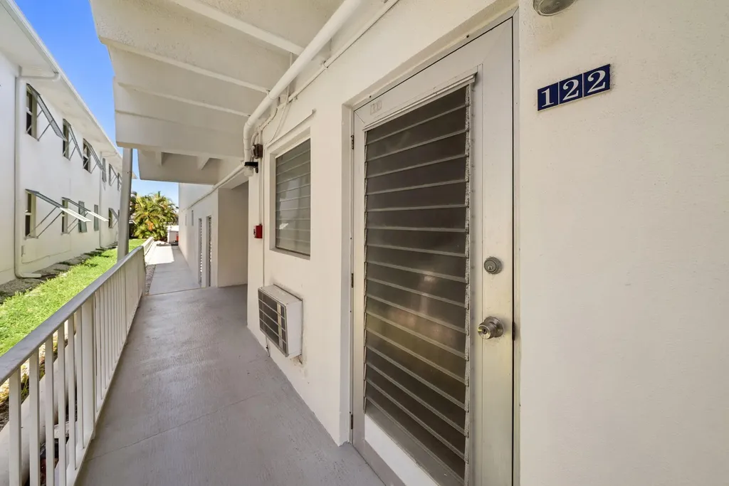 4001 S Ocean Boulevard South Palm Beach FL 33480