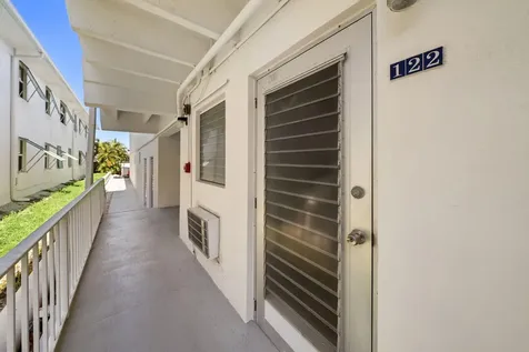 4001 S Ocean Boulevard South Palm Beach FL 33480