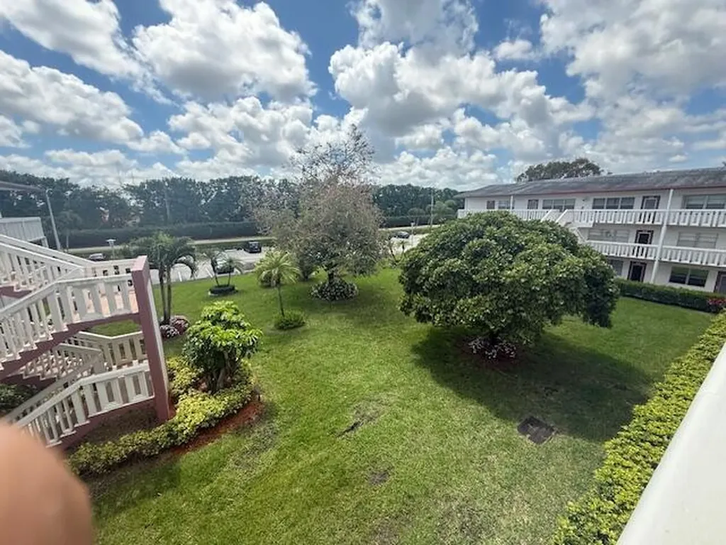 412 Brighton J Boca Raton FL 33434