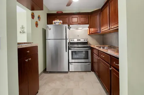 412 Brighton J Boca Raton FL 33434