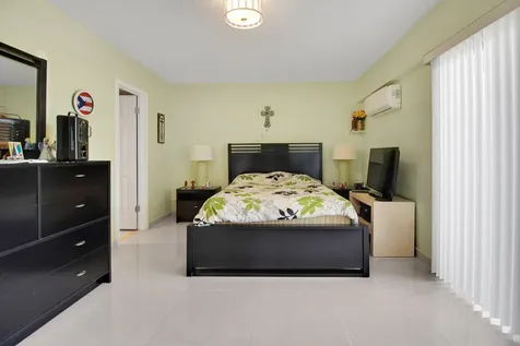 412 Brighton J Boca Raton FL 33434
