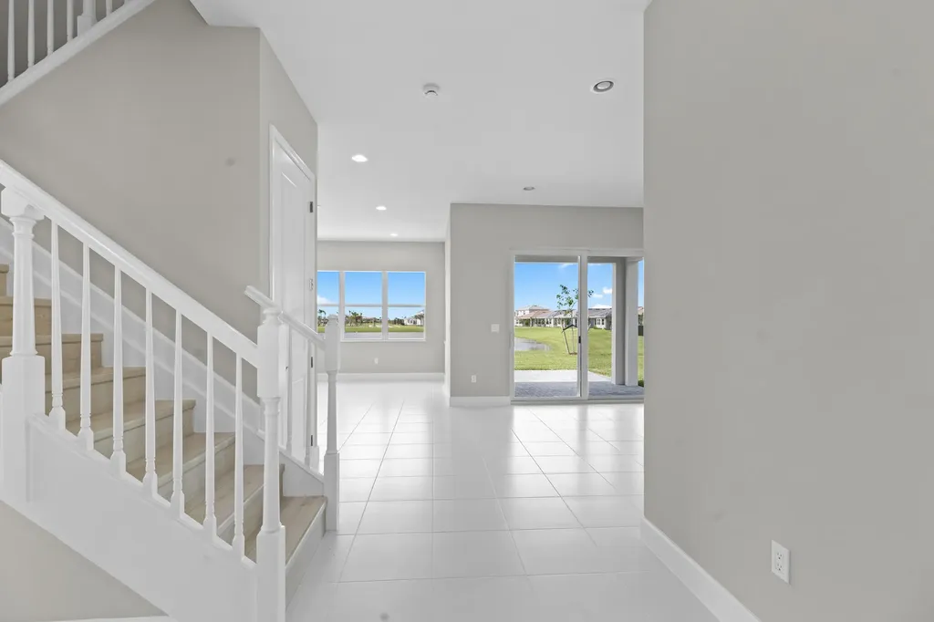5715 Bristlecone Cmns Westlake FL 33470