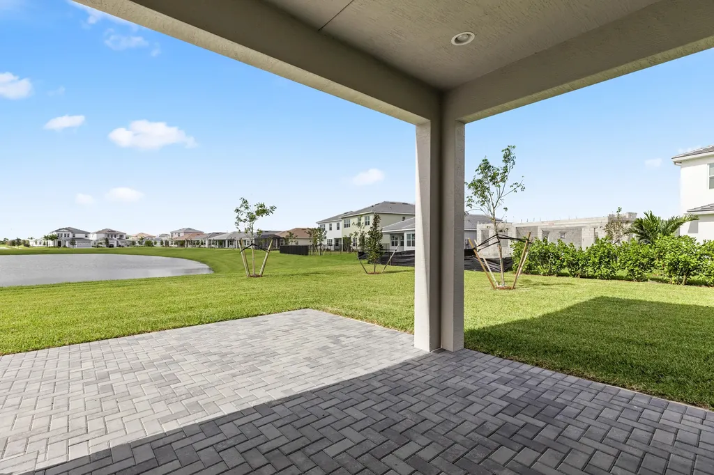 5715 Bristlecone Cmns Westlake FL 33470