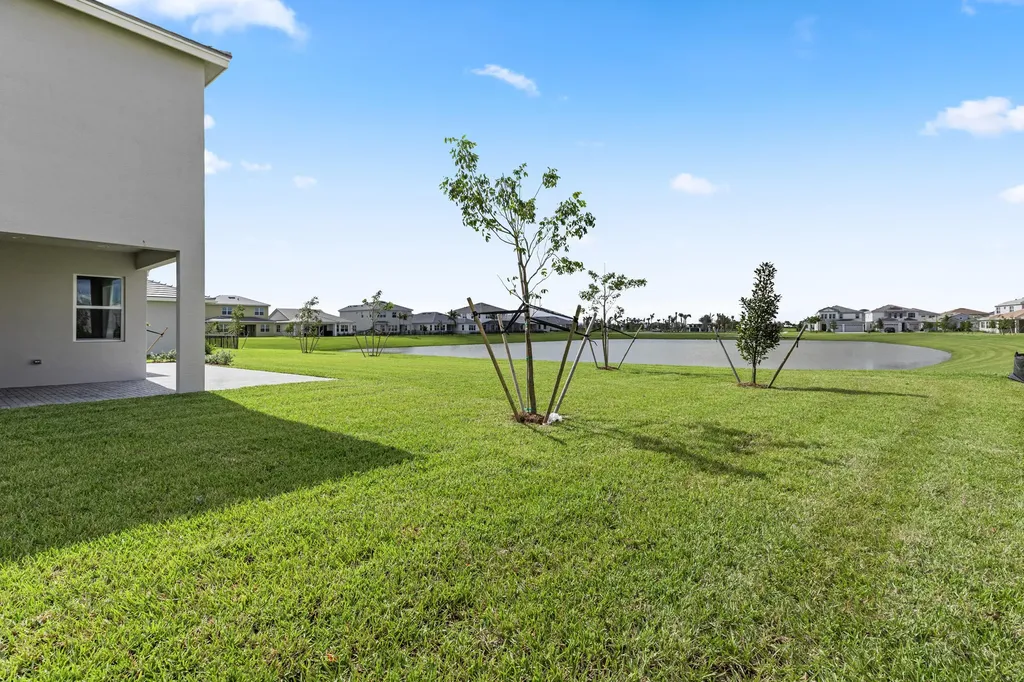 5715 Bristlecone Cmns Westlake FL 33470
