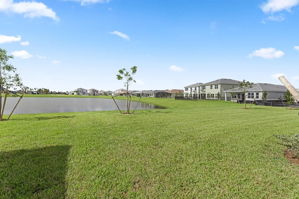 5715 Bristlecone Cmns Westlake FL 33470