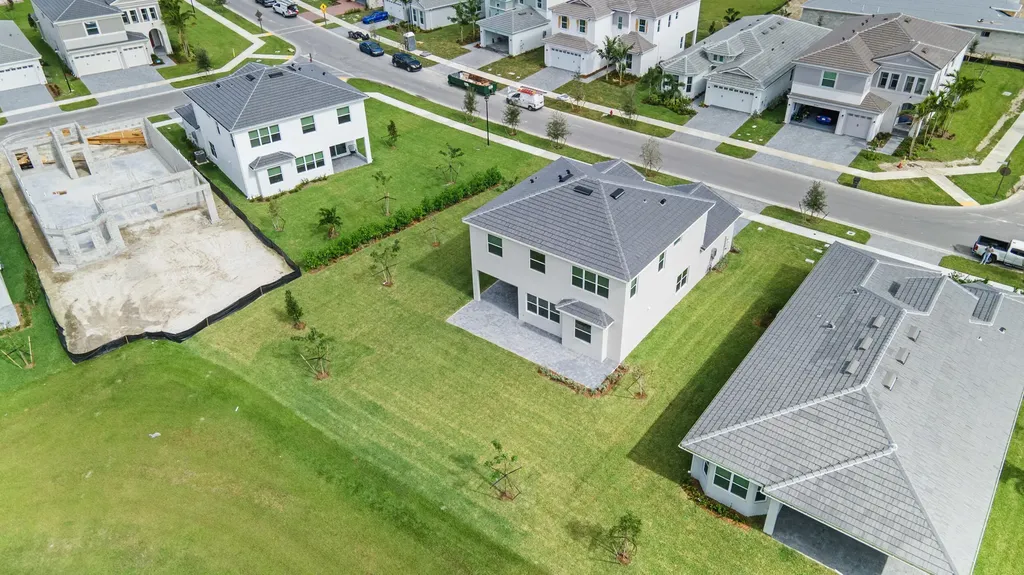 5715 Bristlecone Cmns Westlake FL 33470