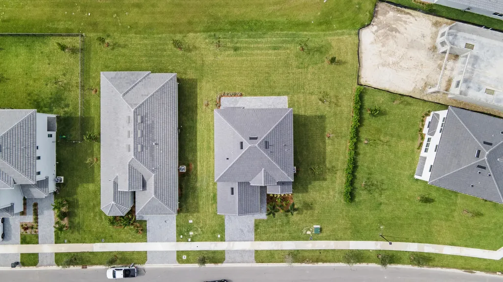 5715 Bristlecone Cmns Westlake FL 33470