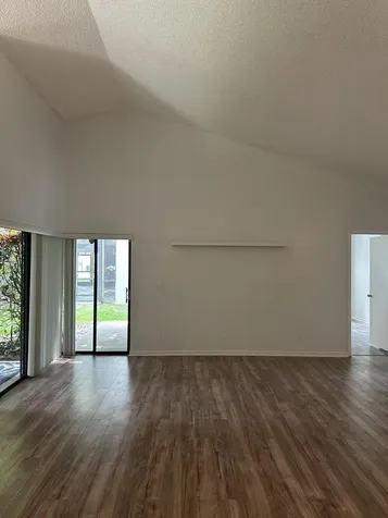 5124 NW 42nd Terrace Coconut Creek FL 33073