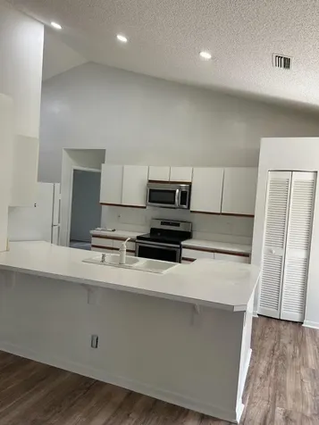 5124 NW 42nd Terrace Coconut Creek FL 33073