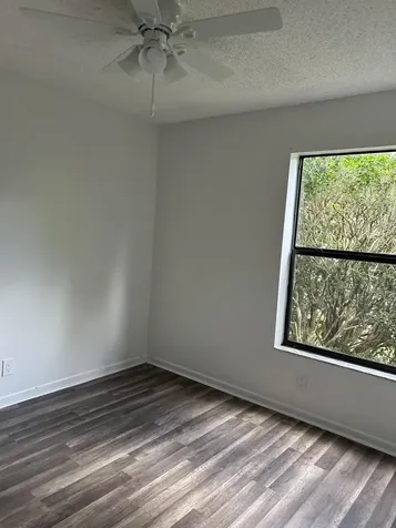 5124 NW 42nd Terrace Coconut Creek FL 33073