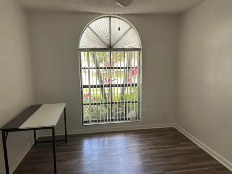 5124 NW 42nd Terrace Coconut Creek FL 33073