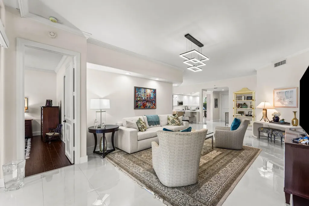 17541 Ashbourne Lane Boca Raton FL 33496