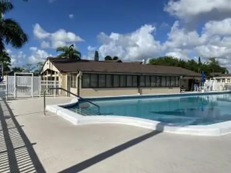 446 Pine Glen Lane Greenacres FL 33463