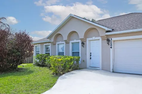 3124 SW Armucher Street Port St Lucie FL 34953