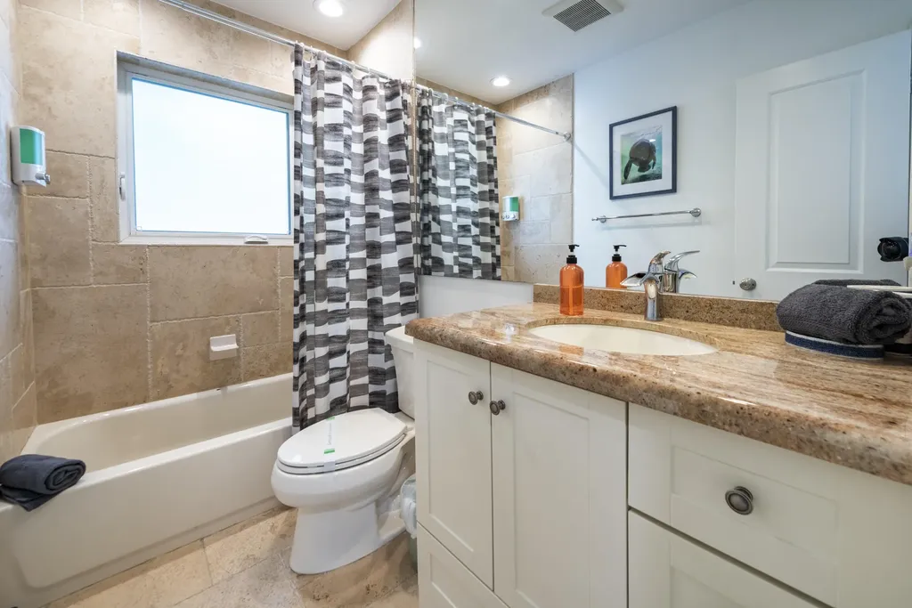 5930 NE 21st Lane Fort Lauderdale FL 33308