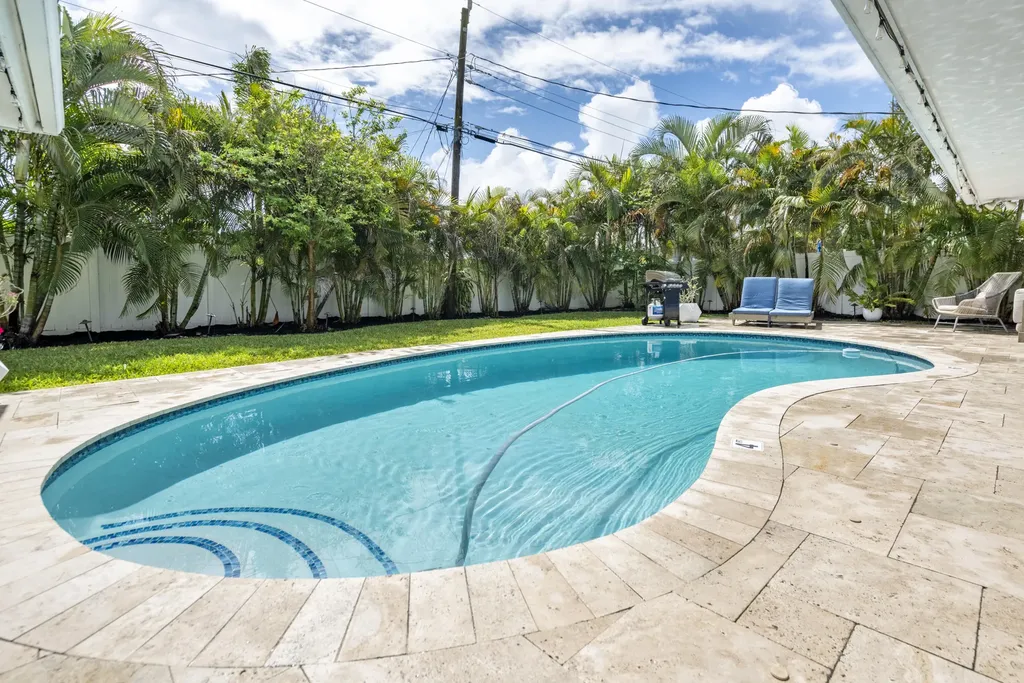 5930 NE 21st Lane Fort Lauderdale FL 33308