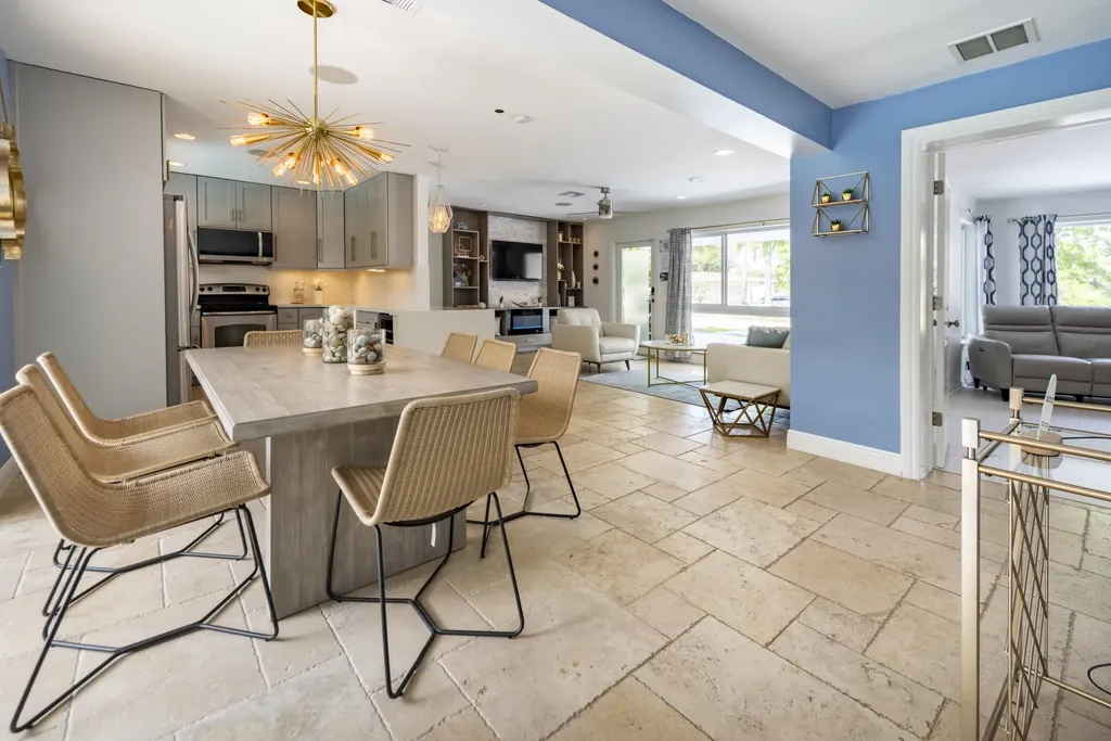 5930 NE 21st Lane Fort Lauderdale FL 33308