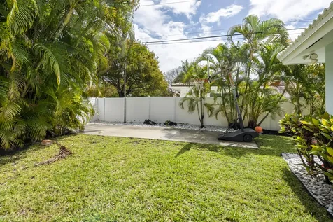 5930 NE 21st Lane Fort Lauderdale FL 33308