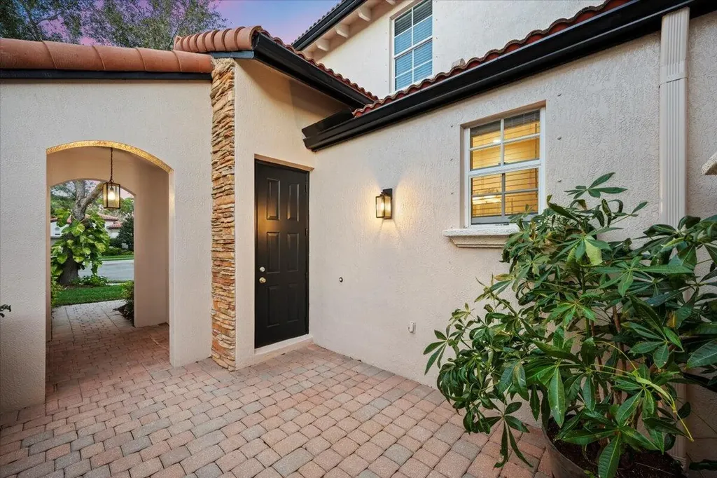 2020 Graden Drive Palm Beach Gardens FL 33410
