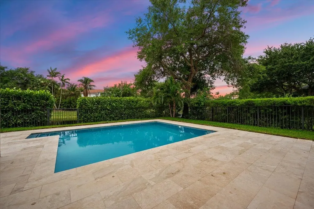 2020 Graden Drive Palm Beach Gardens FL 33410