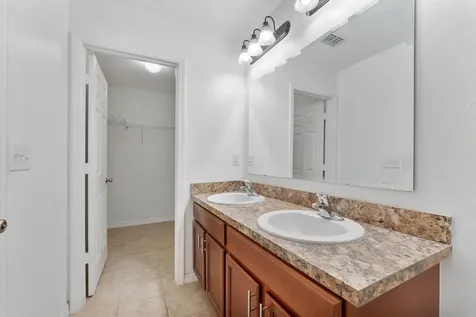 5330 NW Pine Trail Circle Port St Lucie FL 34983