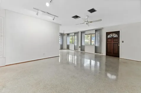 1727 NE 37th Street Oakland Park FL 33334
