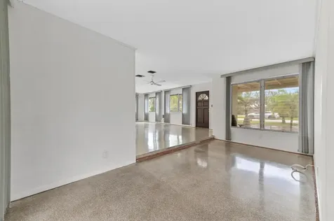 1727 NE 37th Street Oakland Park FL 33334