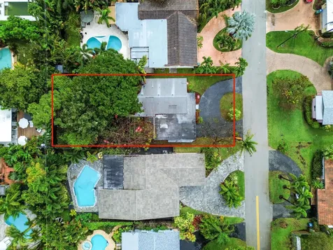 1727 NE 37th Street Oakland Park FL 33334