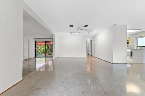 1727 NE 37th Street Oakland Park FL 33334