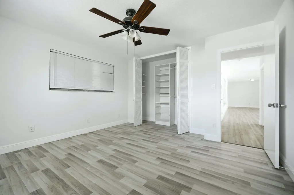 321 E Chaminade Drive Hollywood FL 33021